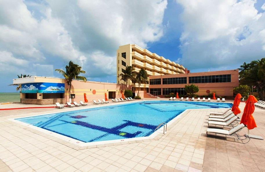 Ramada By Wyndham Princess Belize City Extérieur photo