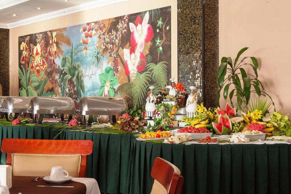 Ramada By Wyndham Princess Belize City Extérieur photo