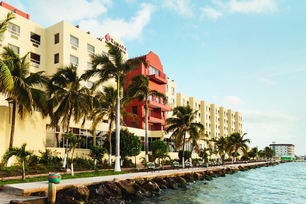 Ramada By Wyndham Princess Belize City Extérieur photo